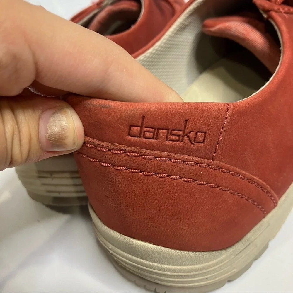 Dansko Leela nubuck‎ sneakers red size 42